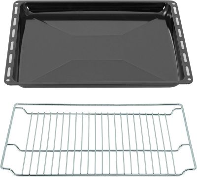 un gros plan d'une poêle et d'une grille sur fond blanc