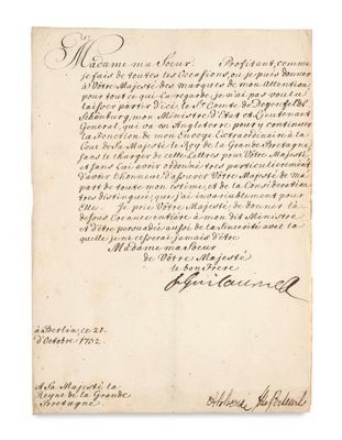 une lettre écrite à l'encre noire sur une feuille de papier