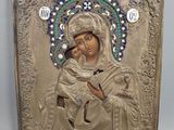 une icône représentant la Vierge Marie et l'Enfant Jésus