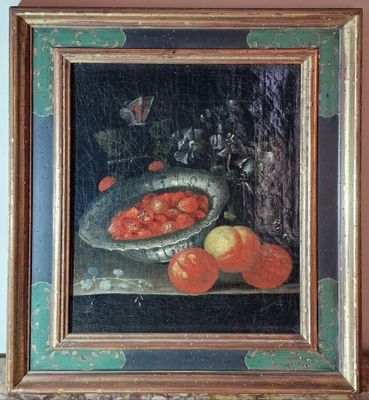une peinture à l'huile représentant un bol de tomates et de pommes posé sur une table