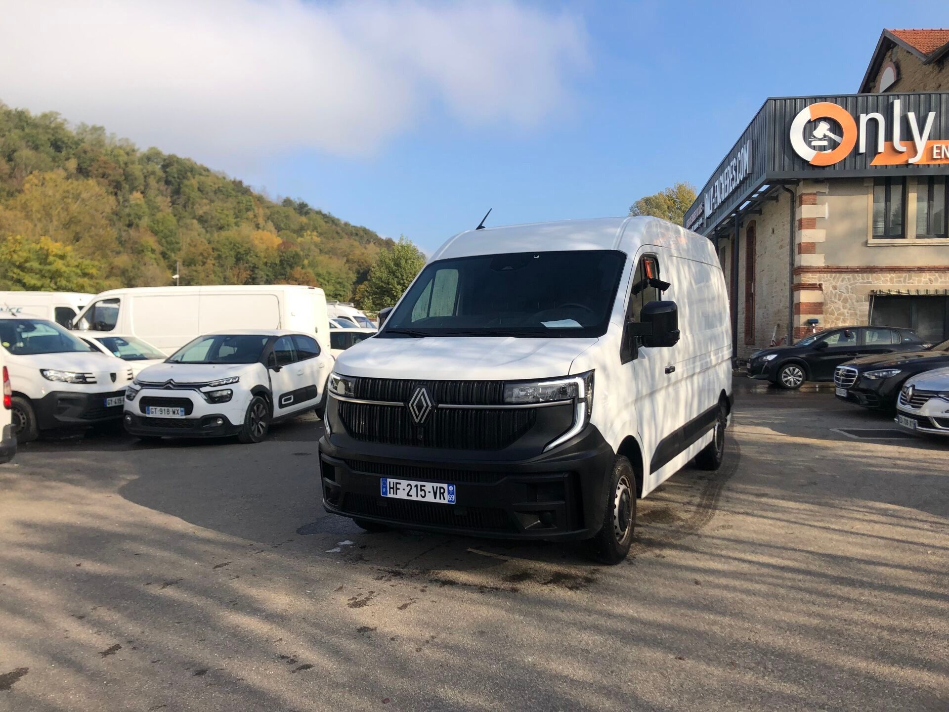 RENAULT MASTER FG BLUE DCI 130 L2H2 3T3 TR ADVANCE - Genre :…