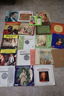 18 vinyles 33 tours Thématique musique classique Dont Berlio…