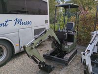 LIEU DE STOCKAGE : Tours - COLT - MINI PELLE KV13 +1 GODET -…