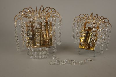 paire d'appliques en laiton et cristal
