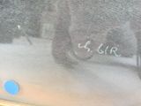 une image représentant un tableau où l'on voit une personne marchant dans la neige