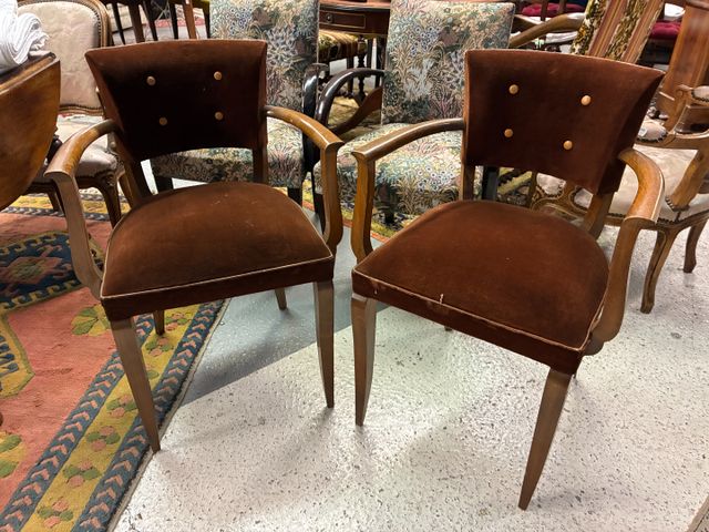 Paire de fauteuil bridge garnis de velours marron