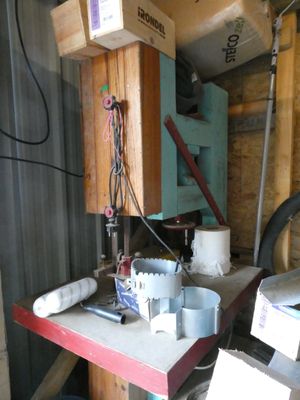 Scie à ruban au 220V (vieux modèle, pas aux normes)