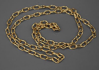 Sautoir en or jaune 18k à mailles ovales martelées. Longueur: 88 cm. 5 - Photo 1