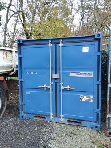 Container petit volume 2m X 2.5m environ