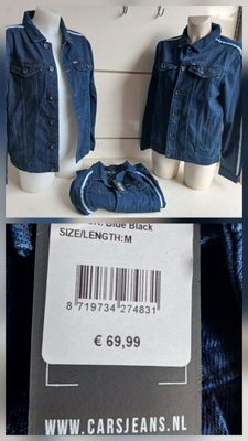 deux photos d'une veste en jean bleue et d'une veste en jean bleue