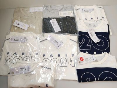 Lot de 10 tee-shirts LE COQ SPORTIF Paris 2024, diverses tai… - Photo 1