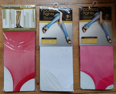 lot de 64 paires de collants et bas les cartons peuvent être…