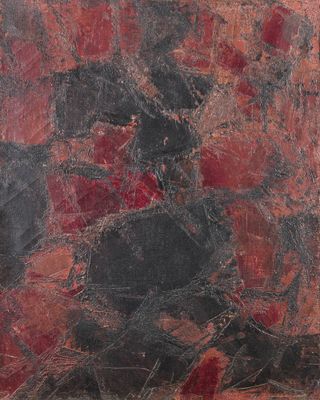 une peinture abstraite représentant un fond rouge et noir, réalisée à la peinture noire et rouge