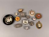 a lot of small objects that are on the table
