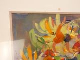 une photo d'un tableau représentant des fleurs et des fruits dans un vase