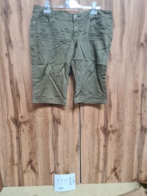 Lot de 26 shorts femme ? Tailles diffrentes
