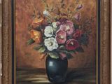 tableau représentant un vase de fleurs posé sur une table, avec un mur en arrière-plan