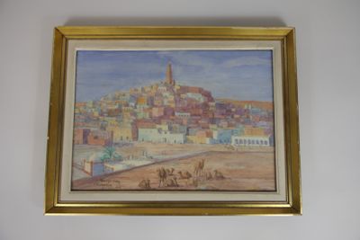 une photo d'un tableau accroché au mur