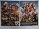 deux affiches de cinéma des aventures d'Astérix et d'Océlix
