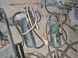a lot of tools that are sitting on the floor