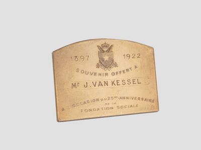 Plaquette commémorative, J. Van Kessel, 1897-1922 Plaquette …