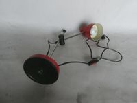VENETA LUMI. Lampe de bureau sur pied, tôle peinte en rouge. (photo 6)