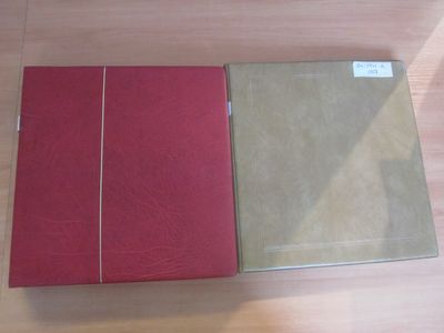 Deux albums, collection de France très incomplète jusqu'en 1… - Photo 1