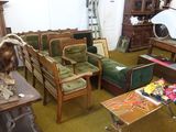an image of a living room with a lot of furniture