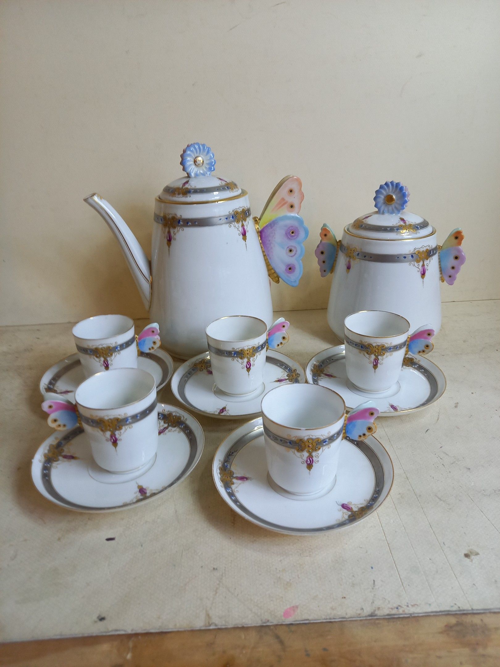 Céramiques & Porcelaine