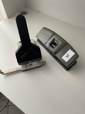 Lot de 2 perforatrices pro en métal.