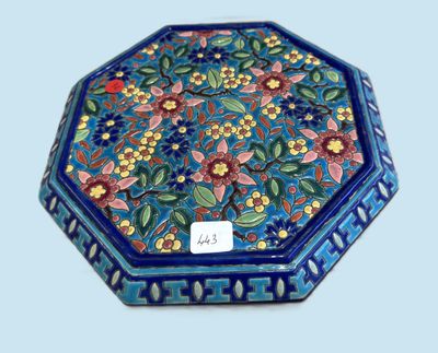 Dessous de plat en émaux de LONGWY de forme octogonale motif…
