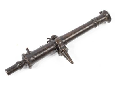 Petit canon de présentation en bronze longueur: 31 cm