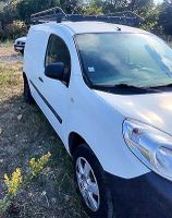 CTTE RENAULT Kangoo de couleur blanche … (photo 2)