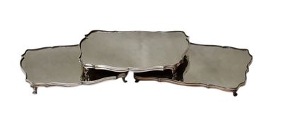 Surtout de table en métal argenté en trois parties quadripod… - Photo 1