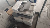 3 Configurations informatiques comprenant 3 UC HP, 3 écrans … (photo 2)