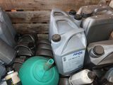 many different types of motor oil in a crate