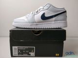 Nike Air Jordan 1 Low blanche / bleue