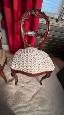 Petite chaise en acajou Napoléon III, Vendu sur désignation,…