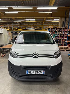 CTTE CITROEN JUMPY Carrosserie : FOURGON Energie : GO Puissa… - Photo 1