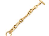 un bracelet en or jaune composé d'un maillon et d'un fermoir