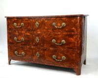 Commode rectangulaire en bois de placage à décor marqueté (photo 2)