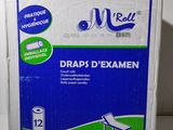 une boîte de papier toilette posée sur un plan de travail