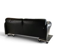 Vico MAGISTRETTI (1920 - 2006) pour CASSINA (photo 3)