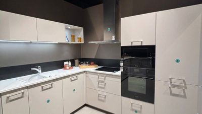 Lot à retirer à Ruaudin (72230) le jeudi de 10h00 à 19h00 - …