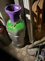 1 chariot avec deux bouteilles et deux manos + goulottes + 1… (photo 2)