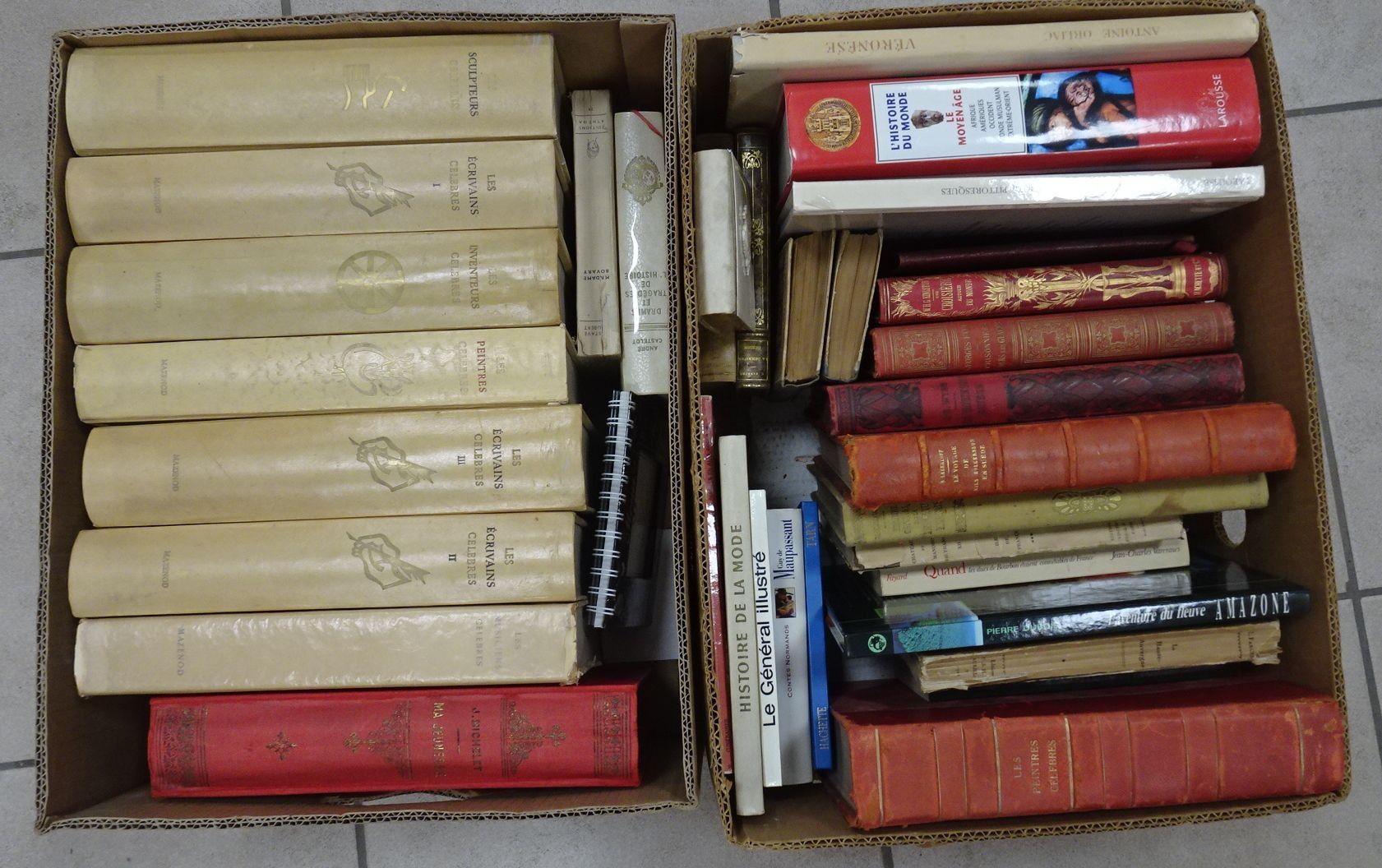 Objets d'art & Curiosités