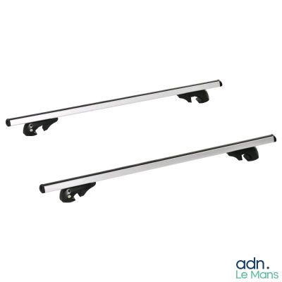 une paire de barres de toit en aluminium avec supports pour voiture