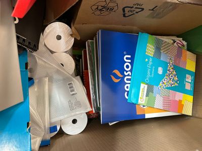 Lot de papeterie diverse