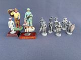 de nombreuses figurines de soldats exposées sur une table