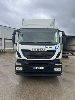 a picture of a truck parked in a parking lot